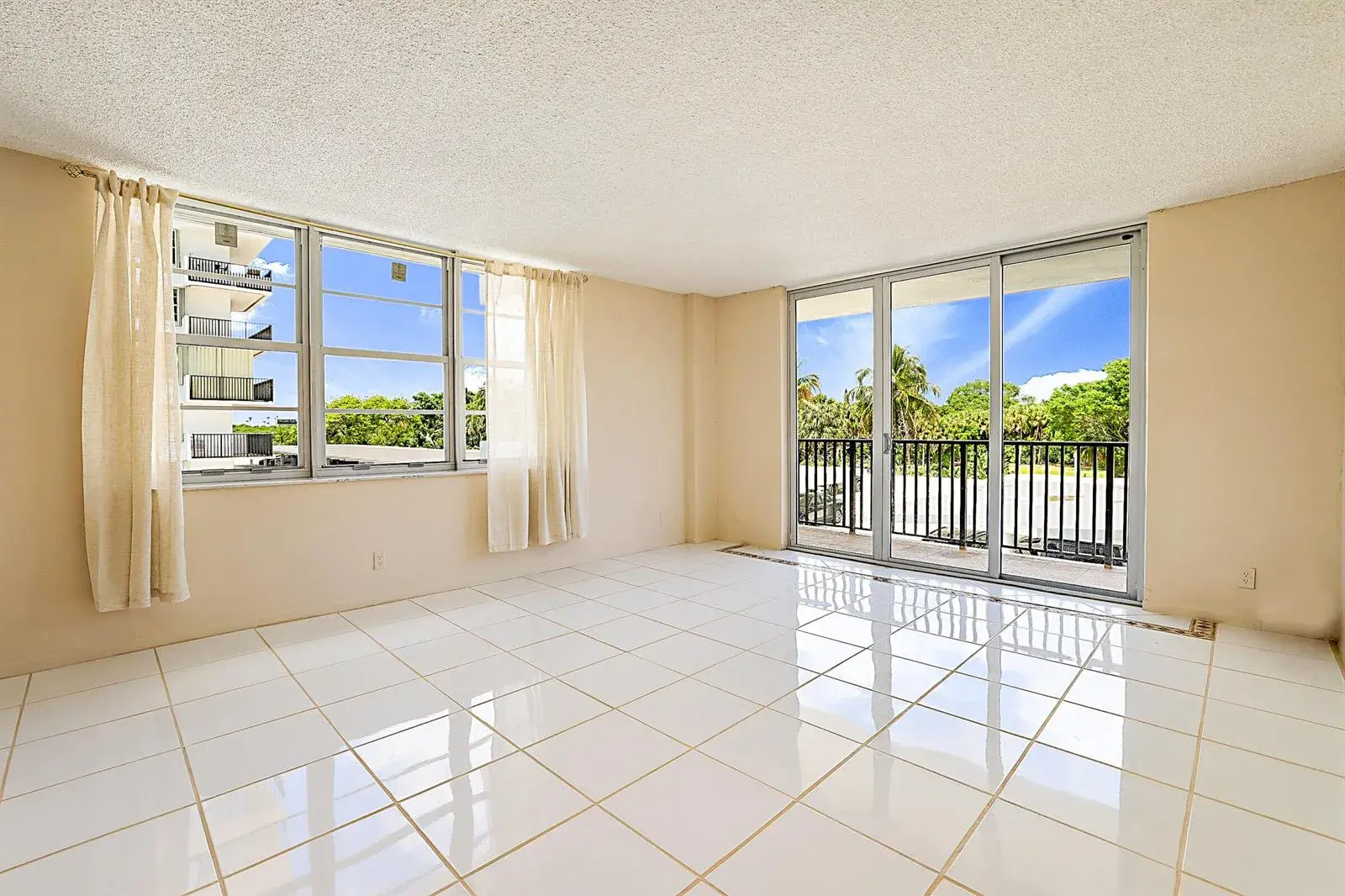 2121 N Ocean Boulevard # 302e, Boca Raton FL 33431