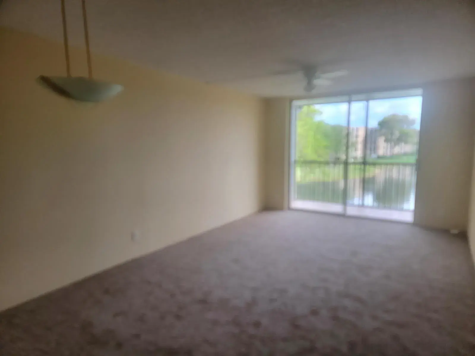 7900 NW 50th Street # 304, Lauderhill FL 33351
