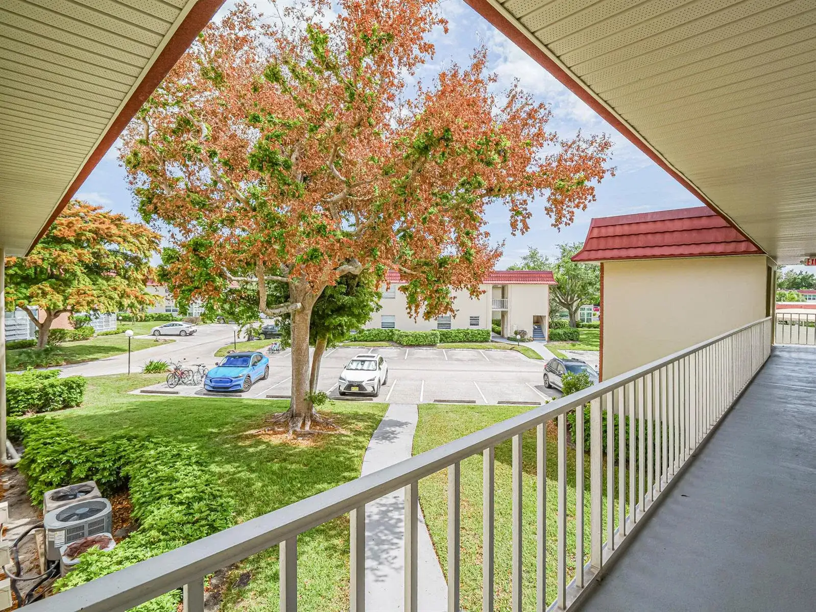 27 Pine Arbor Lane # 205, Vero Beach FL 32962 photo 4