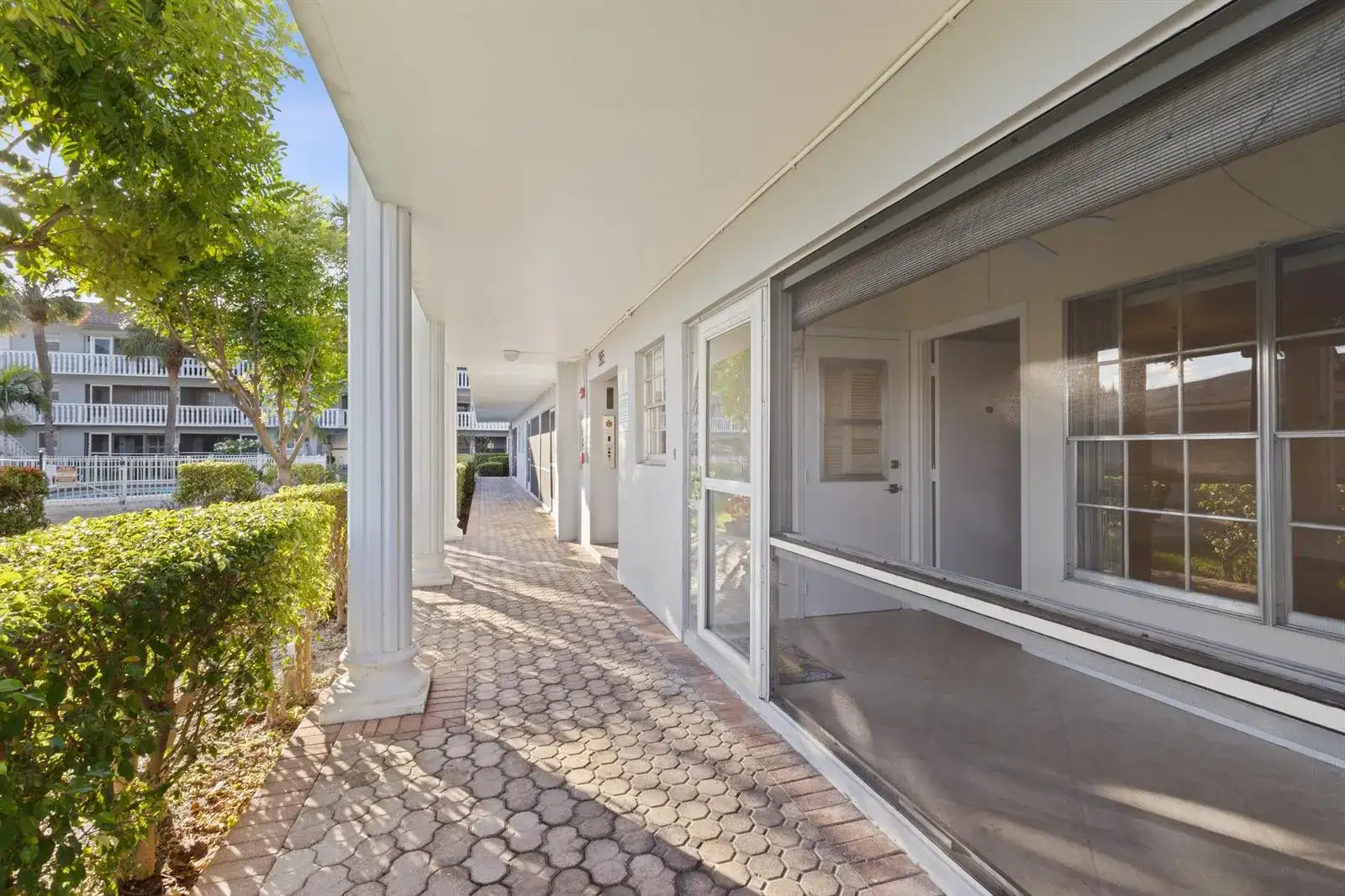 1965 SE 5th Court # 104, Pompano Beach FL 33060 photo 2