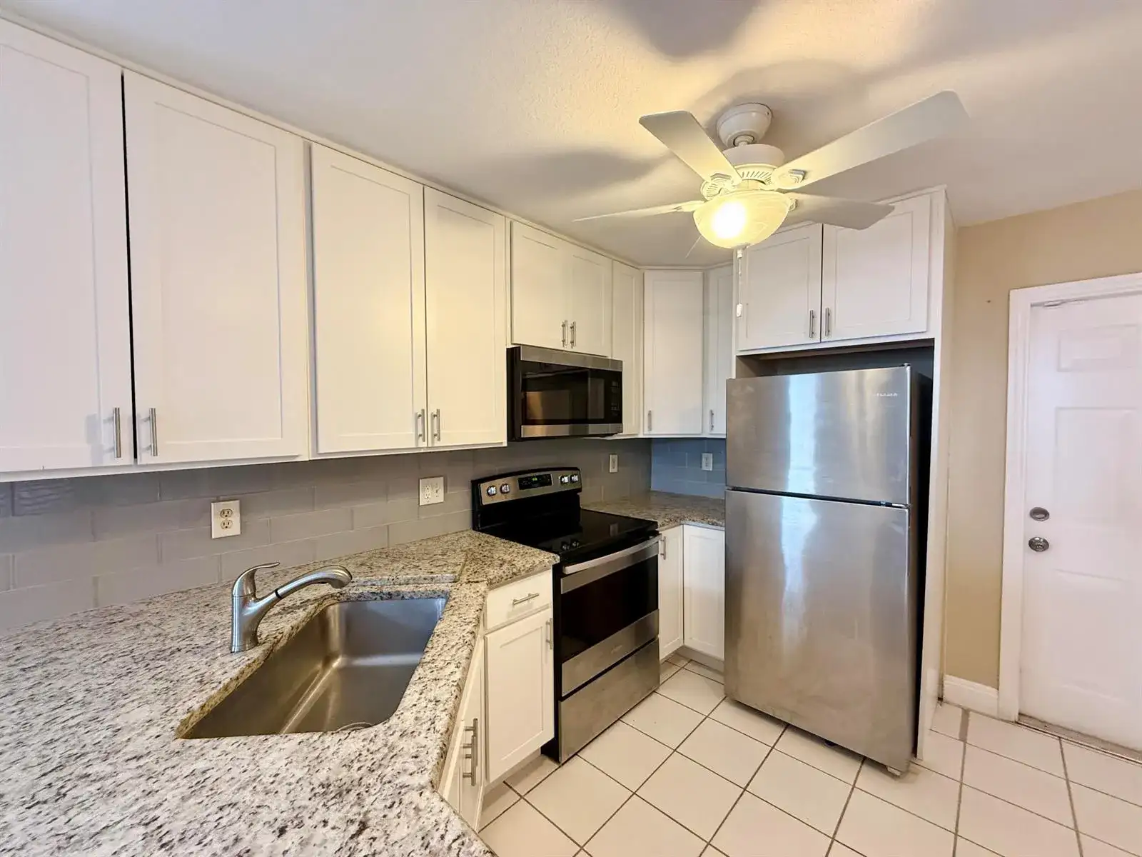 13614 Yarmouth Court, Wellington FL 33414 photo 4