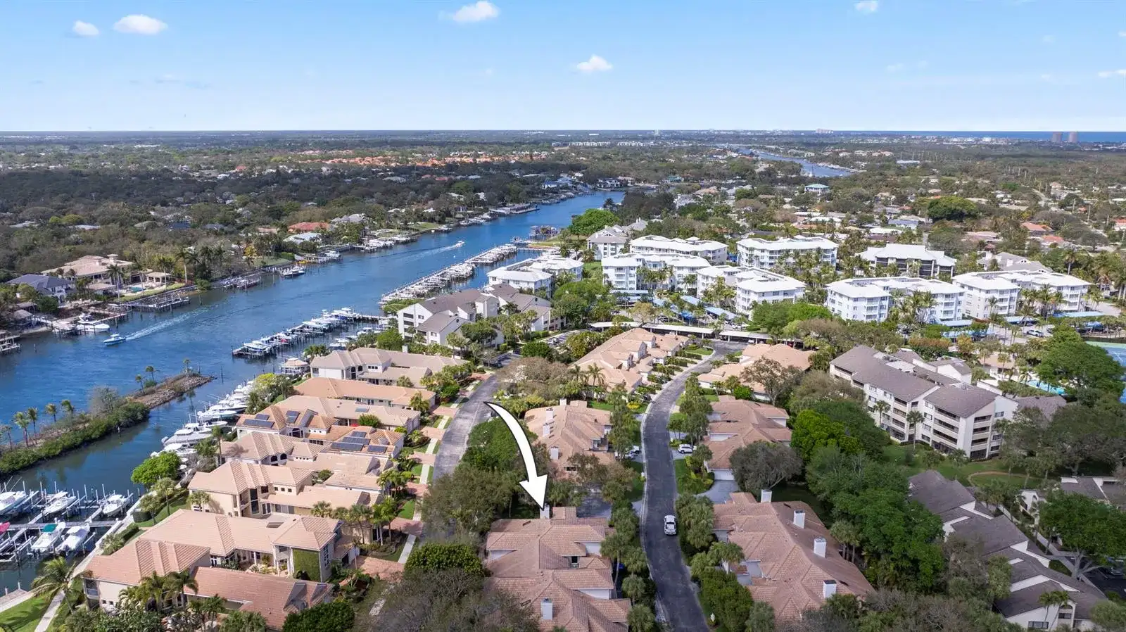 461 Coral Cove Drive, Juno Beach FL 33408 photo 2