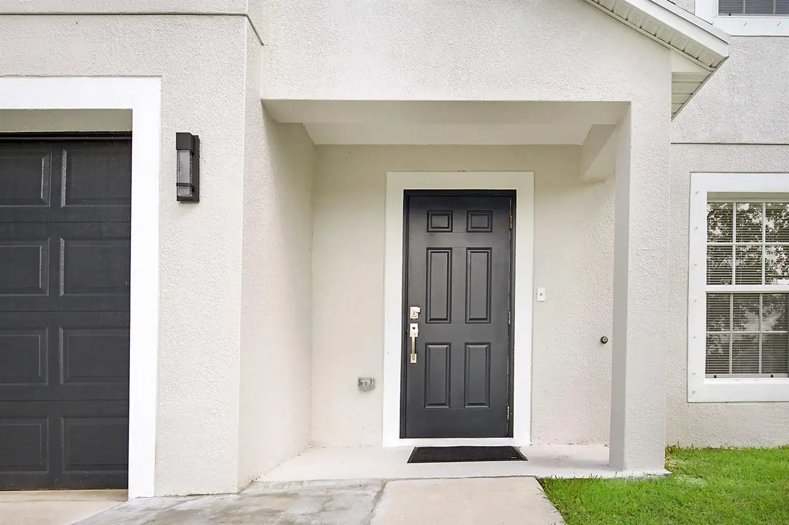 617 SE Karrigan Terrace, Port St. Lucie FL 34983 photo 4