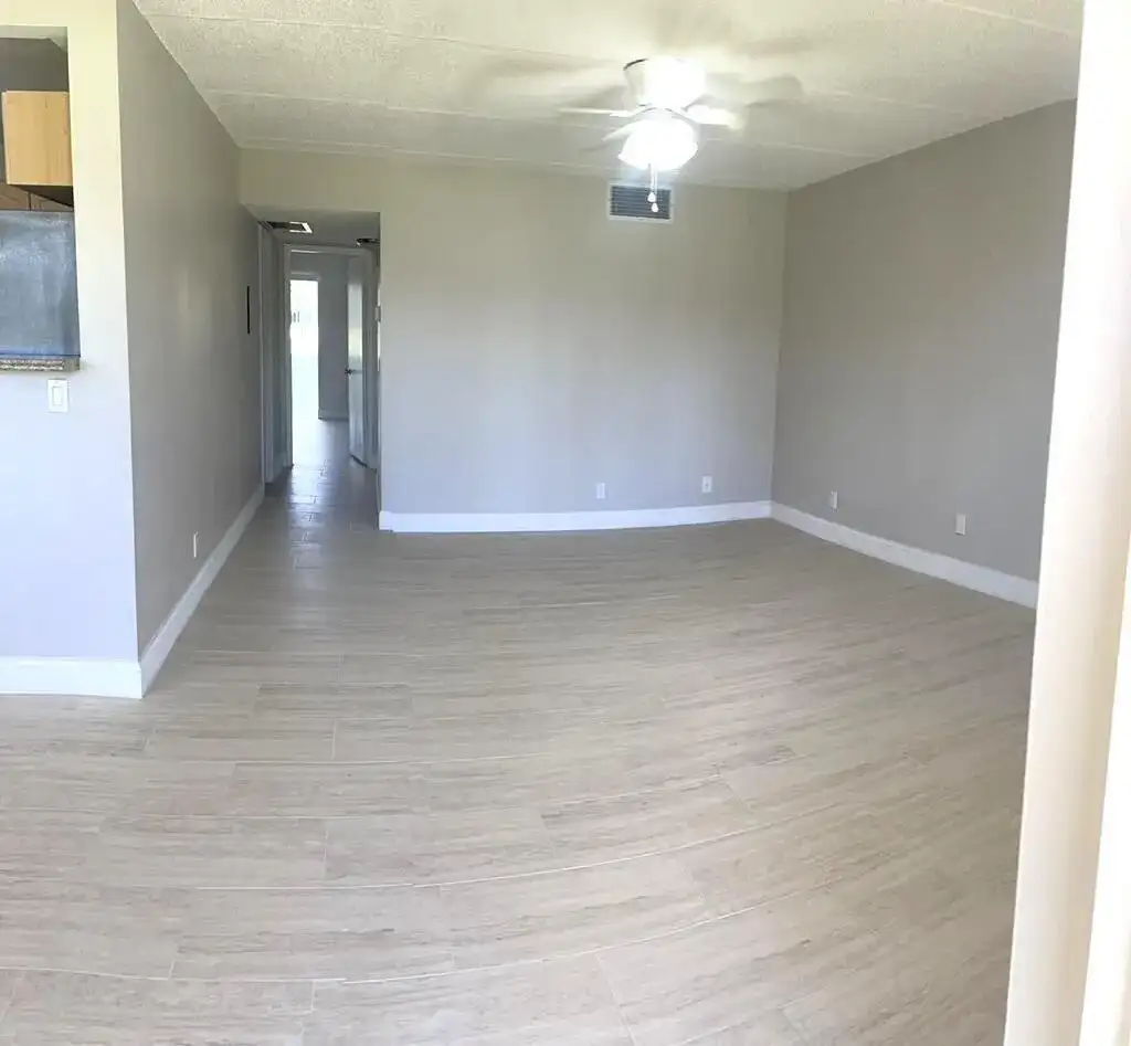 100 Village Green Circle E # 112, Palm Springs FL 33461 photo 4