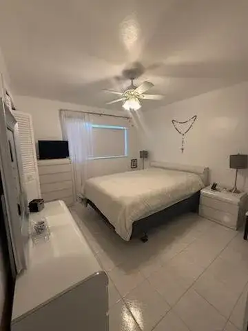 1150 Atlantic Shores Boulevard # 611, Hallandale Beach FL 33009 photo 3