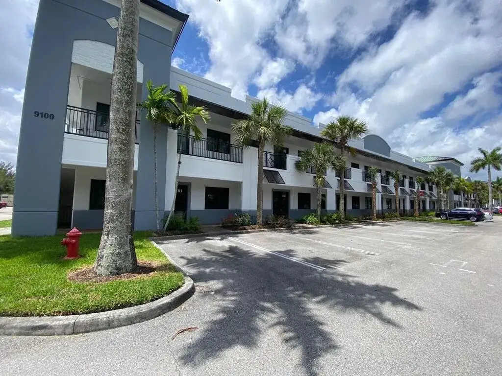 9100 Belvedere Road # 111, West Palm Beach FL 33411