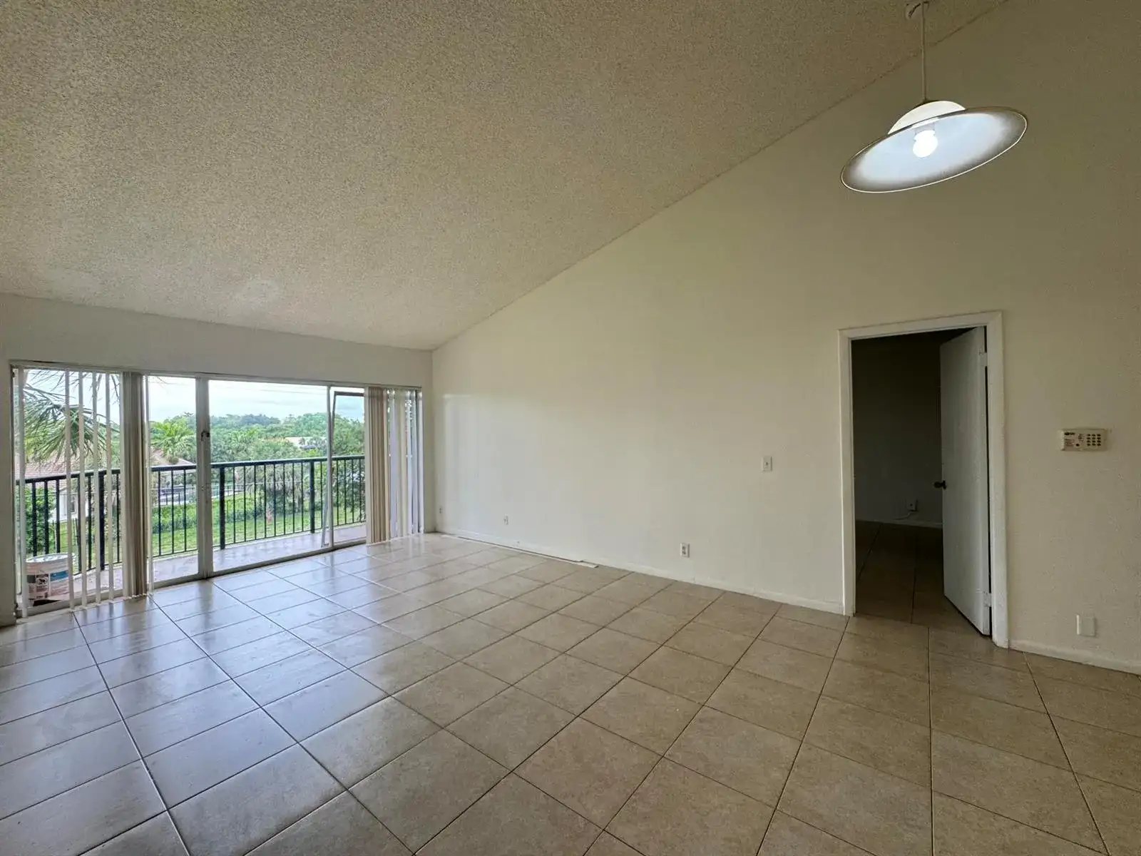 8891 Wiles Road # 303, Coral Springs FL 33067 photo 3