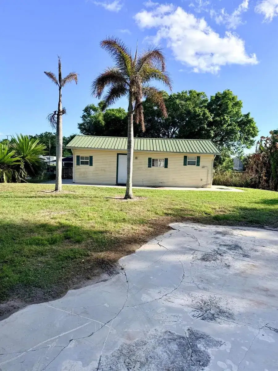 4046 SE 26th Street, Okeechobee FL 34974 photo 4