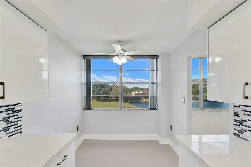1000 Saint Charles Place # 305, Pembroke Pines FL 33026 photo 4