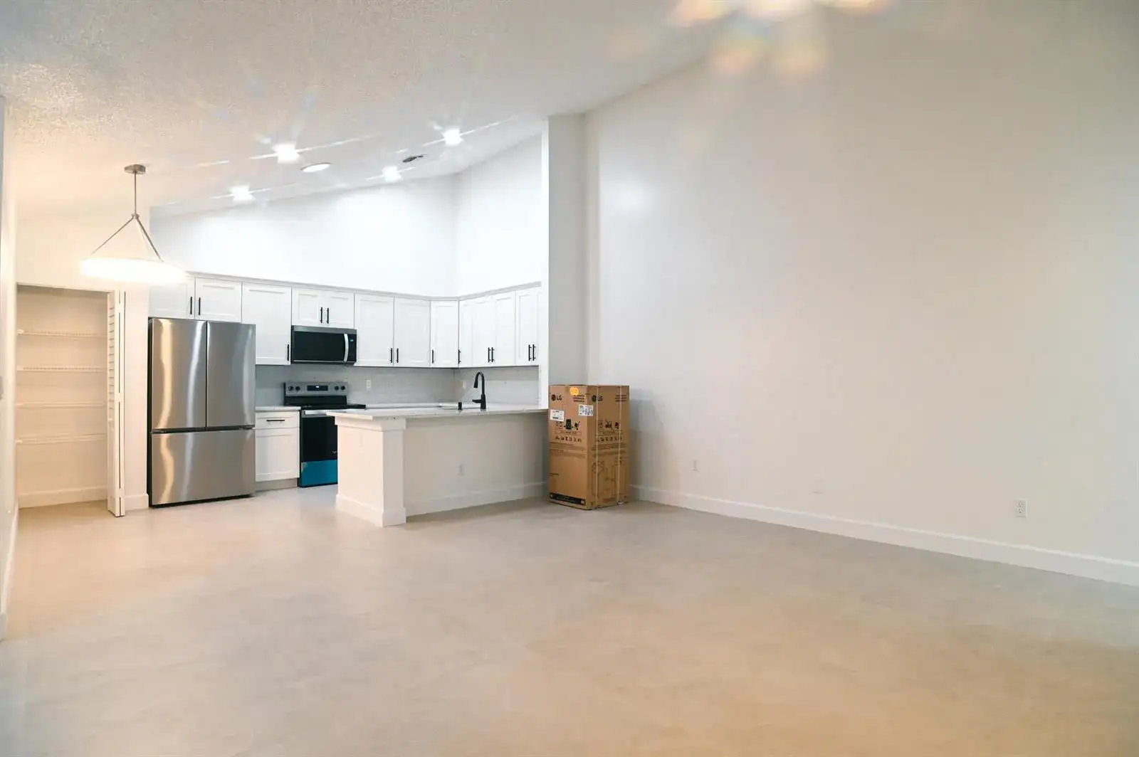 1148 Summit Trail Circle # D, West Palm Beach FL 33415 photo 2
