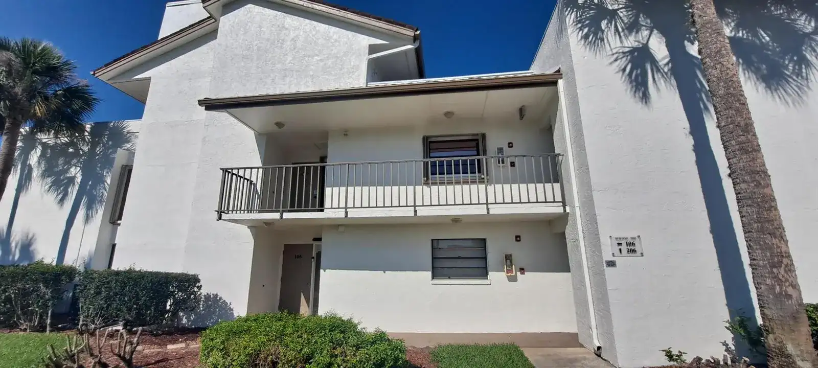 3500 Twin Lakes Terrace # 206, Fort Pierce FL 34951 photo 4