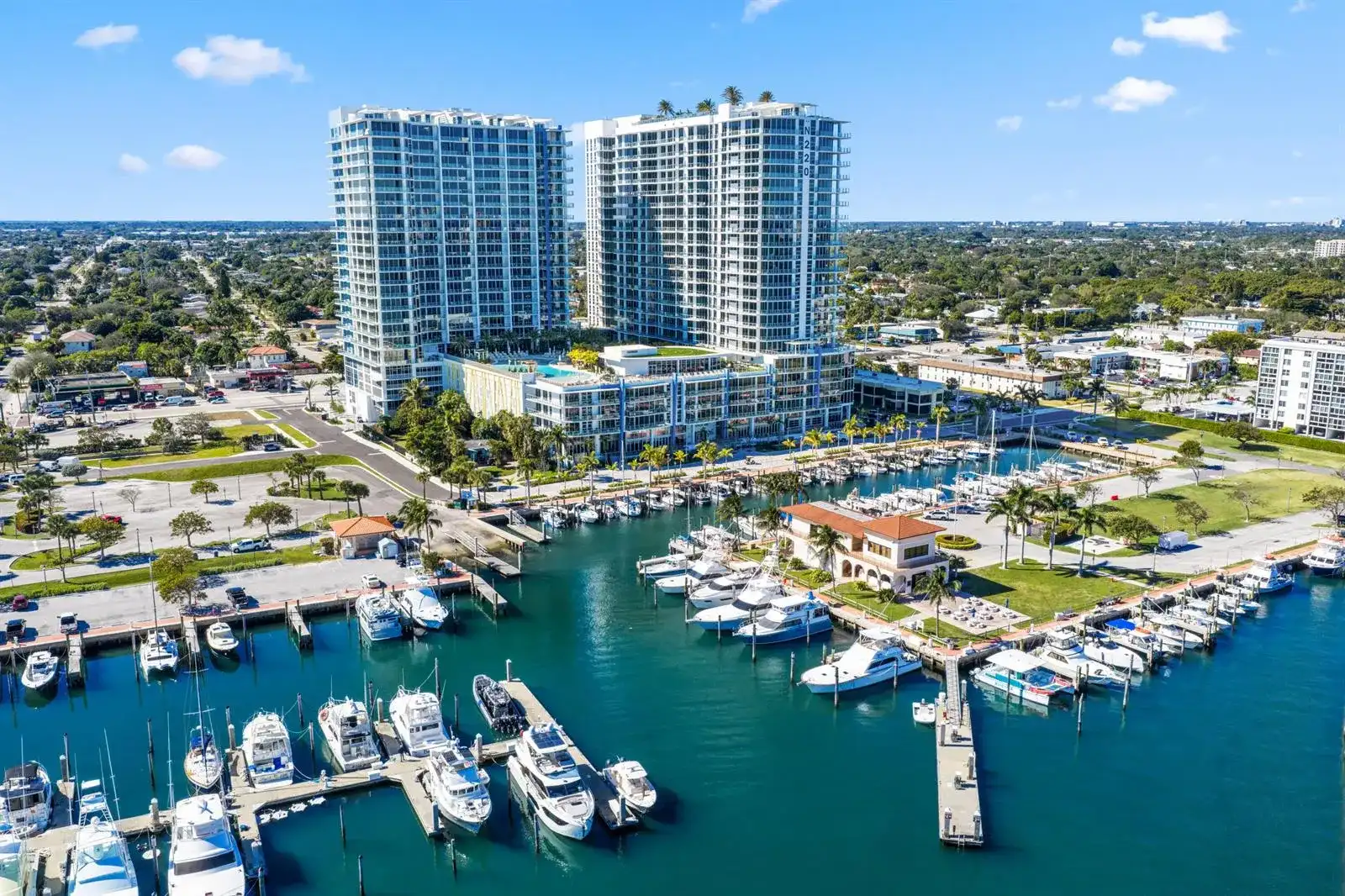 220 Lake Shore Drive # 1125, Lake Park FL 33403