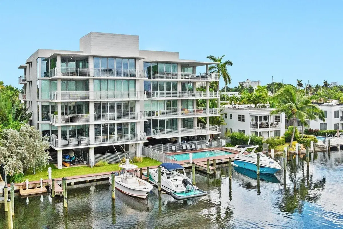 133 Isle Of Venice Drive # 201, Fort Lauderdale FL 33301