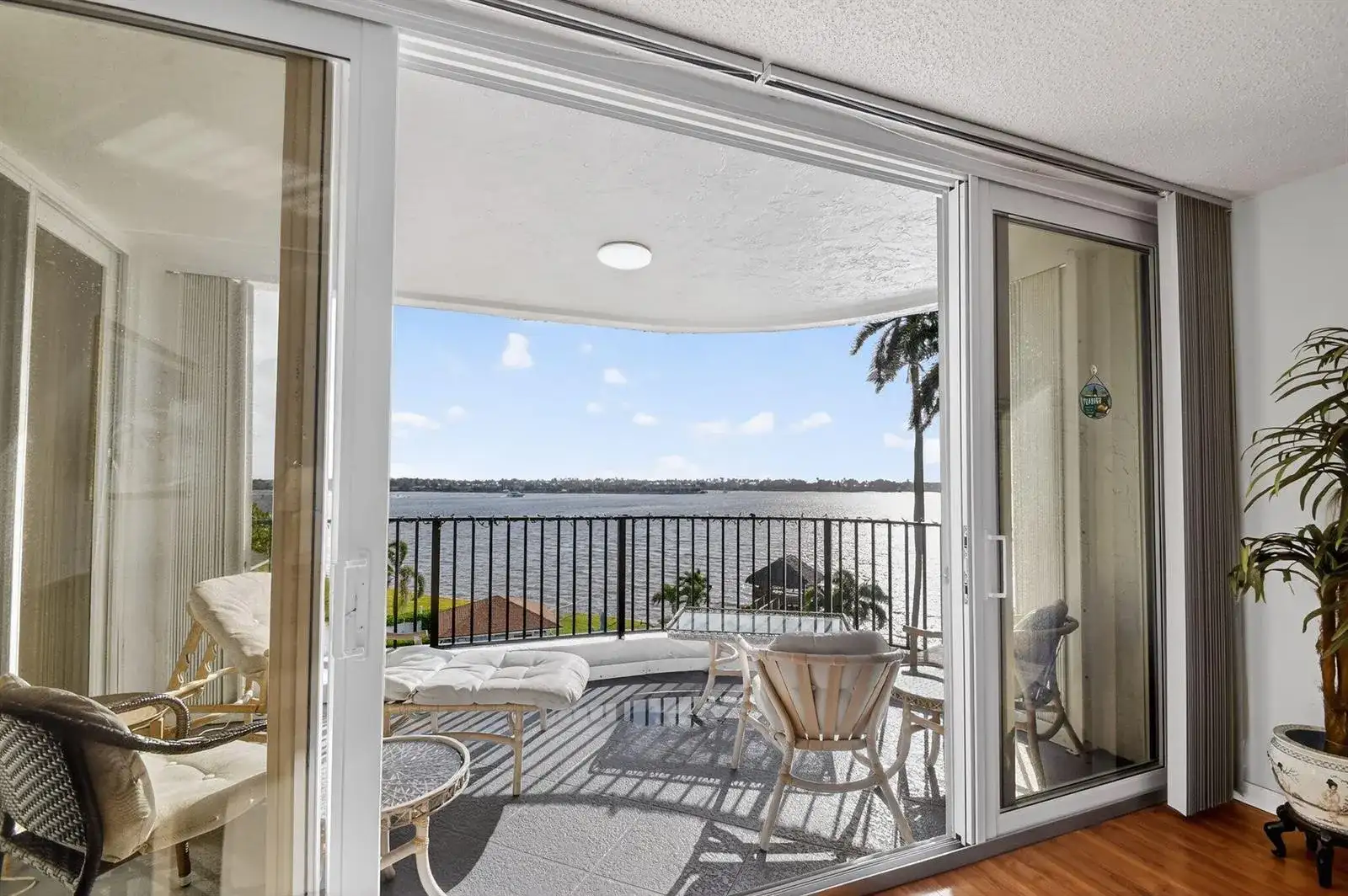8200 Lakeshore Drive # 507, Hypoluxo FL 33462 photo 5