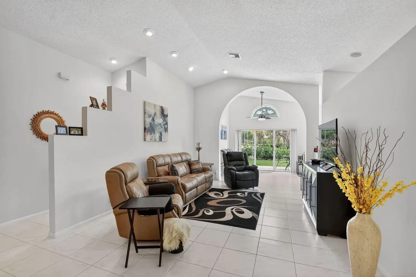 9718 Harbour Lake Circle, Boynton Beach FL 33437 photo 4