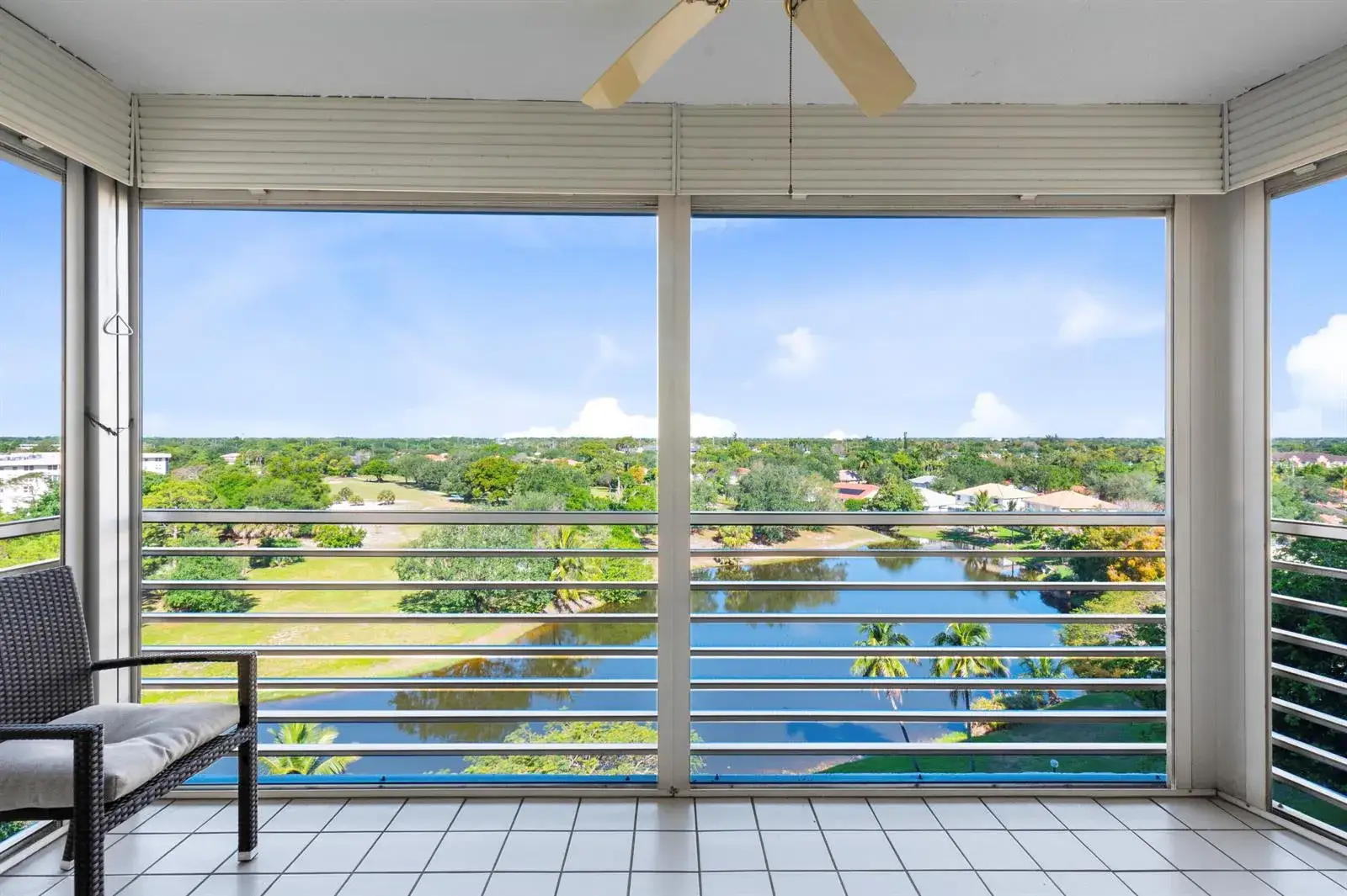 3499 Oaks Way # 806, Pompano Beach FL 33069