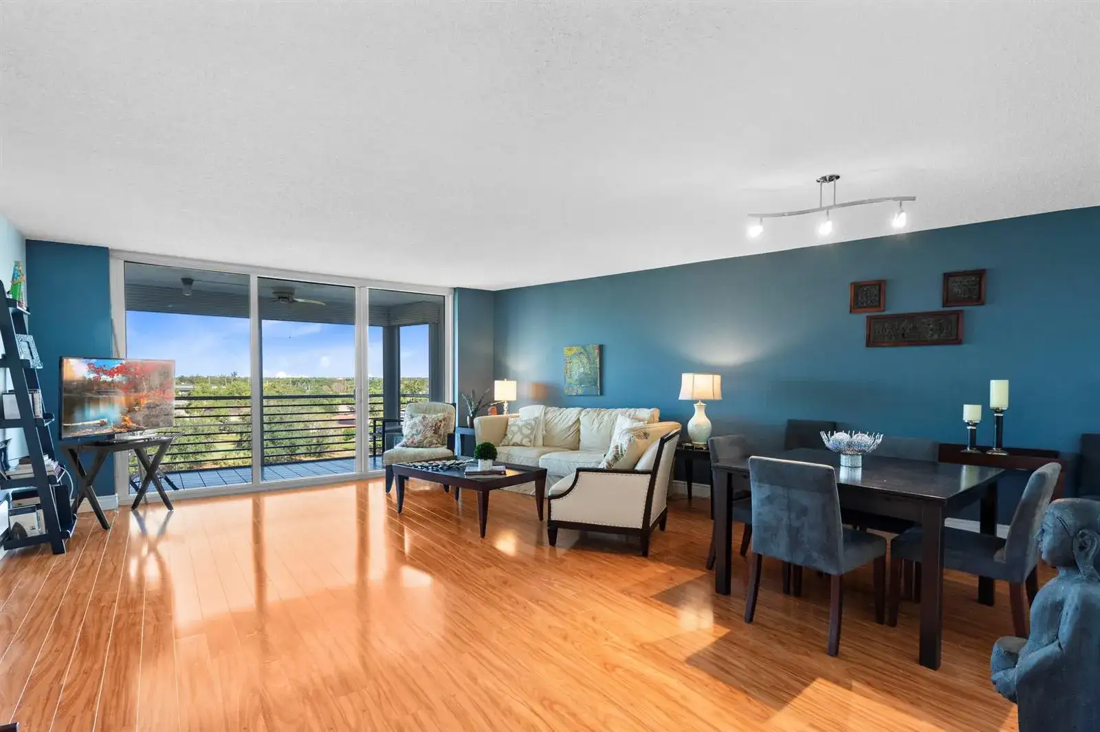3499 Oaks Way # 806, Pompano Beach FL 33069 photo 3