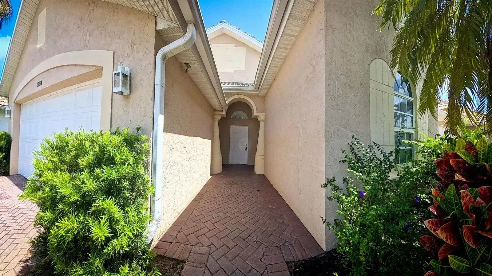 12415 SE Plandome Drive, Hobe Sound FL 33455 photo 5