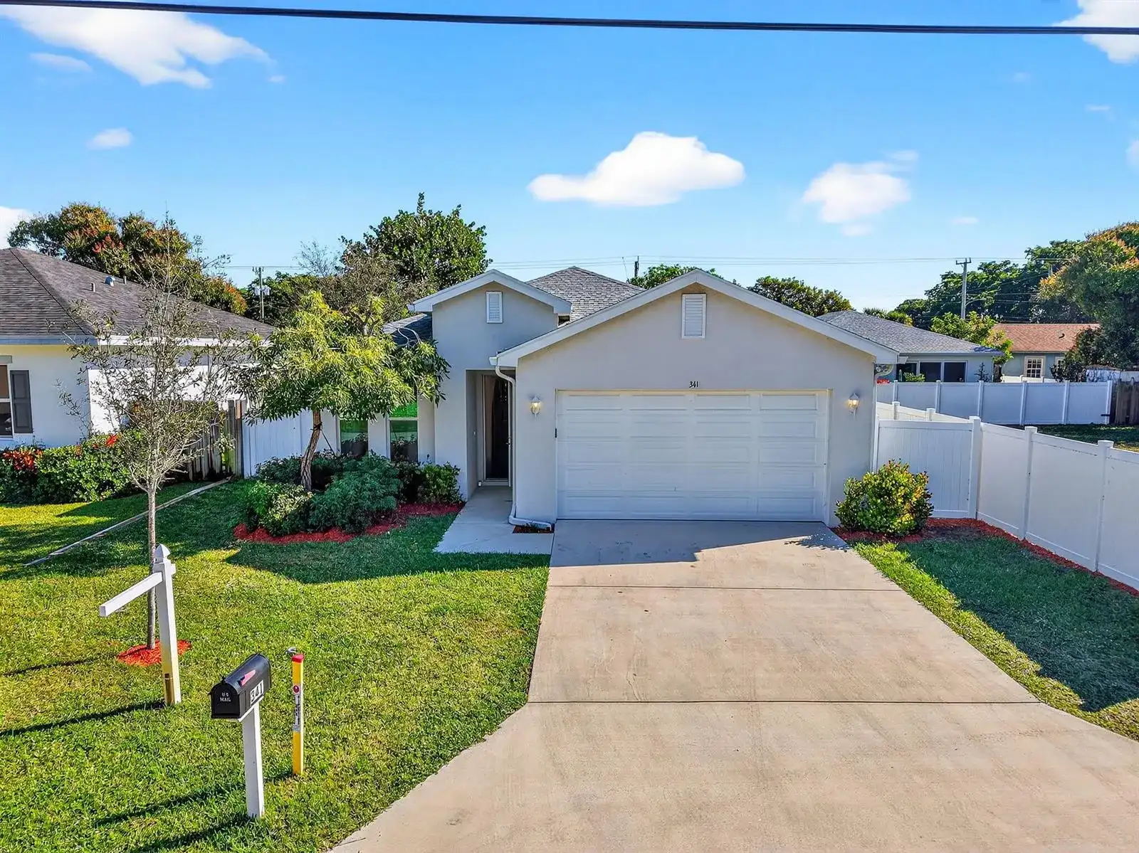 341 Oak Alley, Delray Beach FL 33444