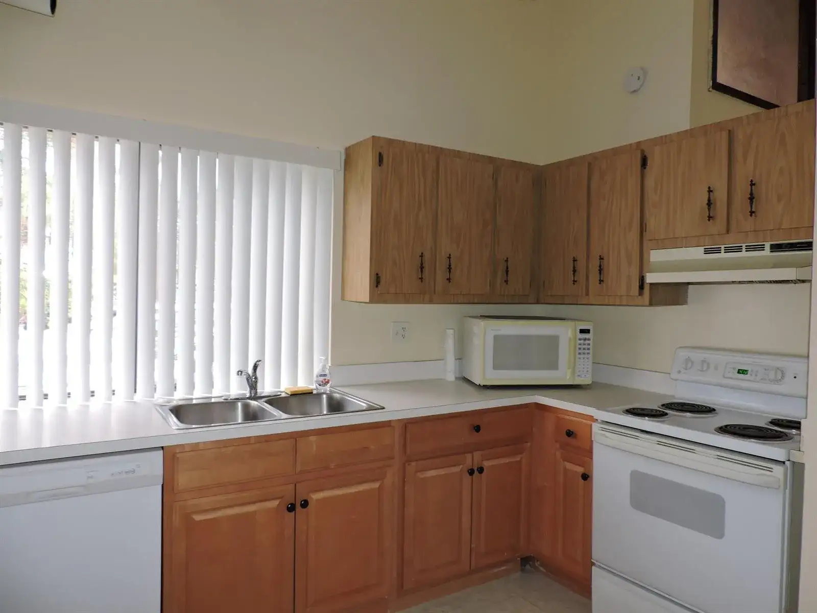 166 Sparrow Drive # 2b, Royal Palm Beach FL 33411 photo 3