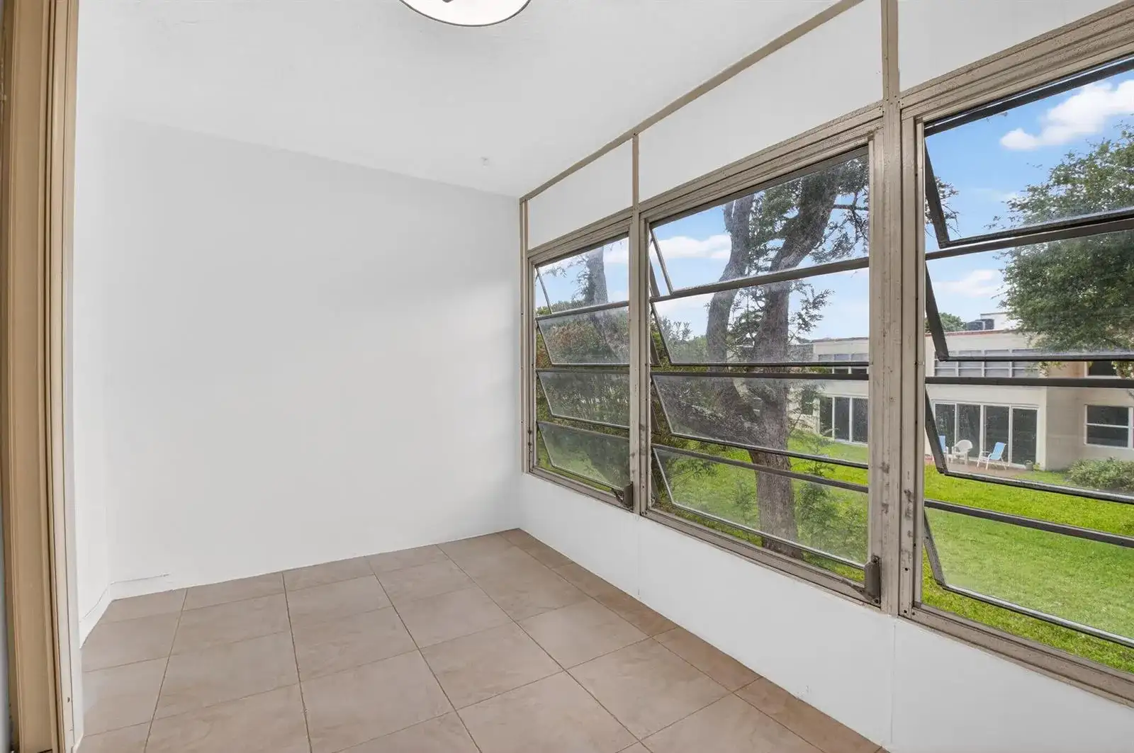 10 Willowbrook Lane # 207, Delray Beach FL 33446 photo 5