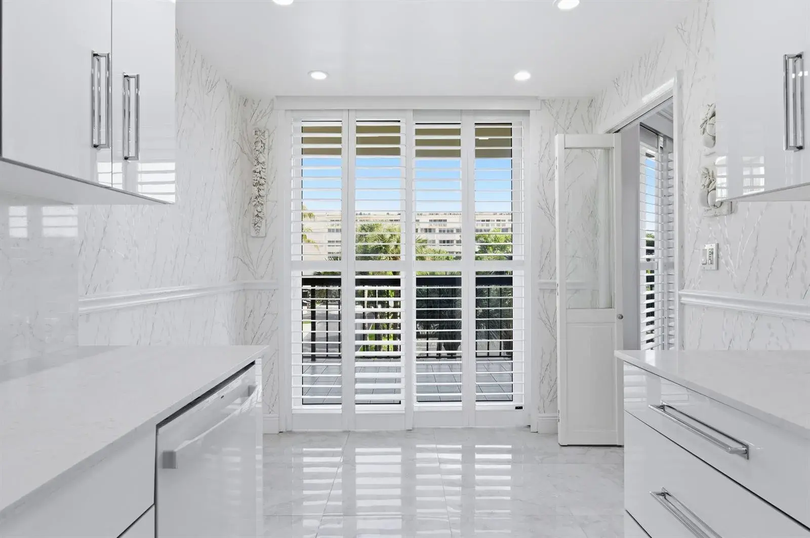 2778 S Ocean Boulevard # 206s, Palm Beach FL 33480