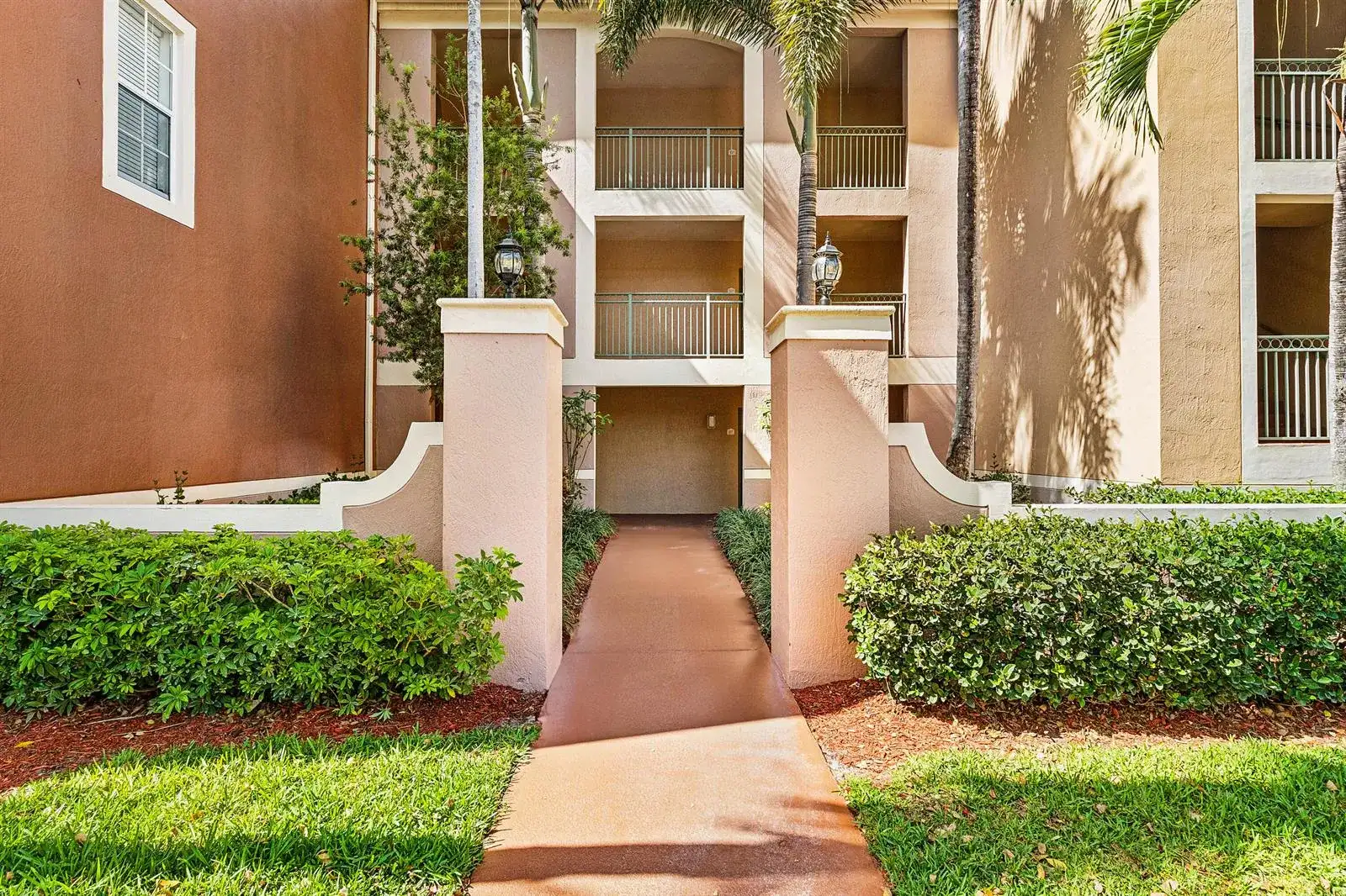 11770 St Andrews Place # 304, Wellington FL 33414 photo 5