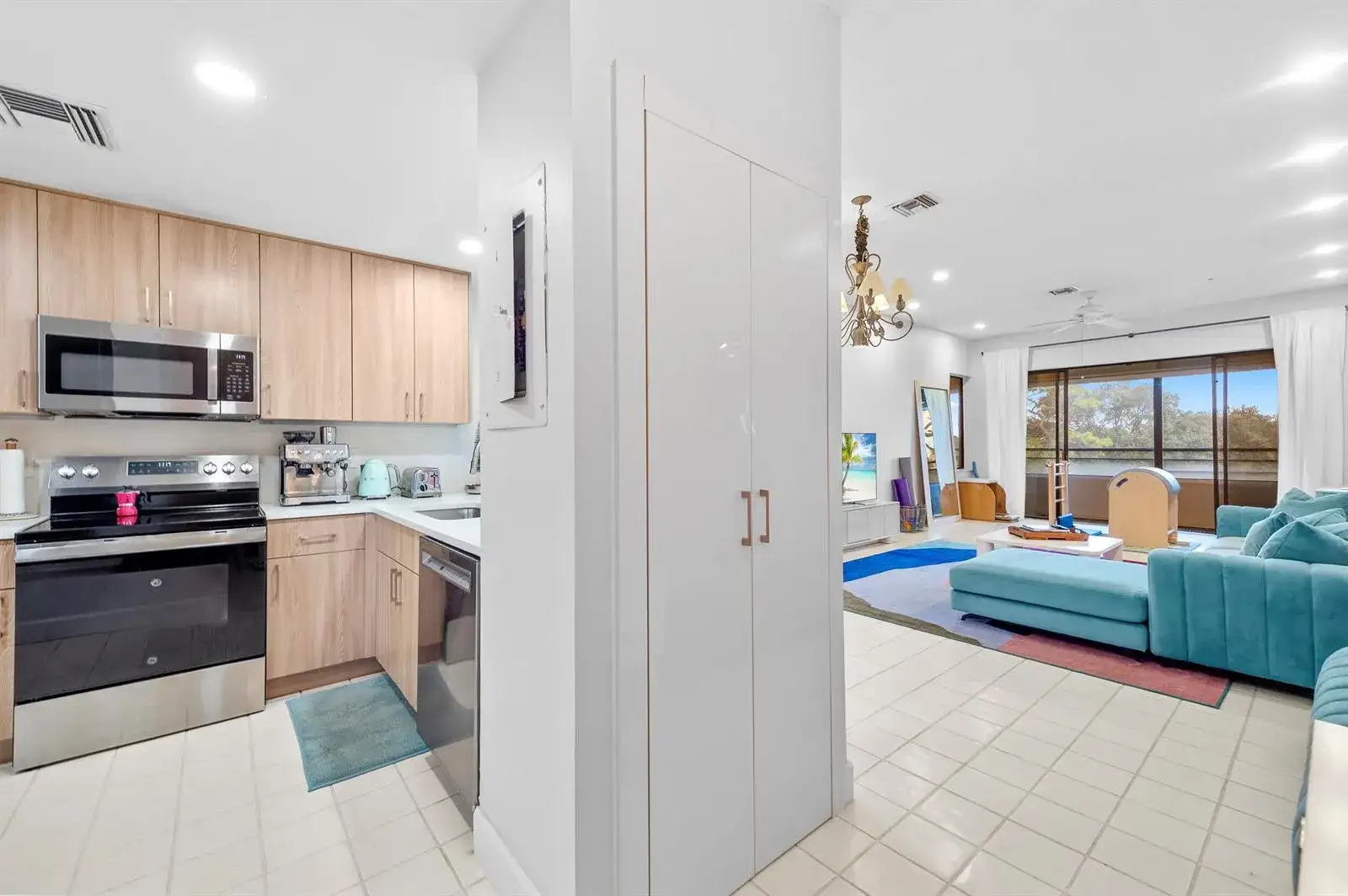 7460 La Paz Boulevard # 304, Boca Raton FL 33433 photo 4