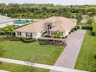 4 bedroom 3 bath Residential for sale at 5716 S Sterling Ranch, Davie FL 33314