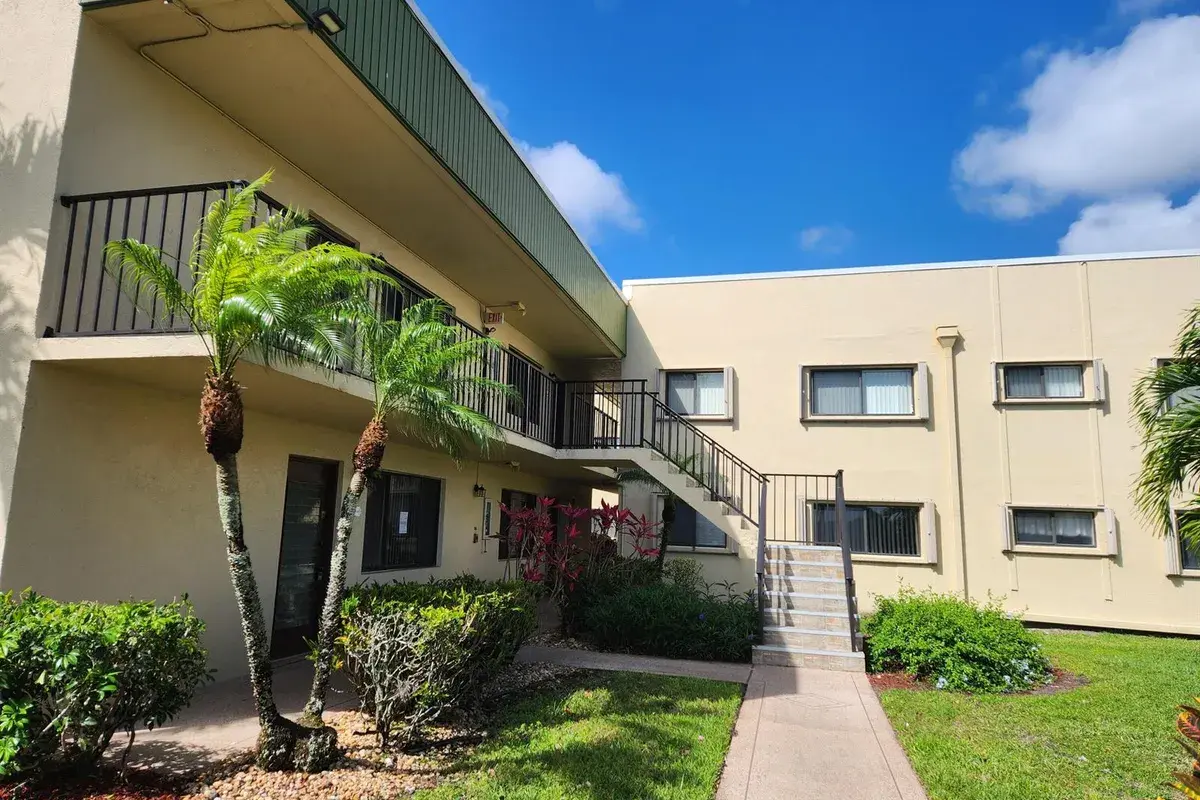 15217 Lakes Of Delray Boulevard # 87, Delray Beach FL 33484