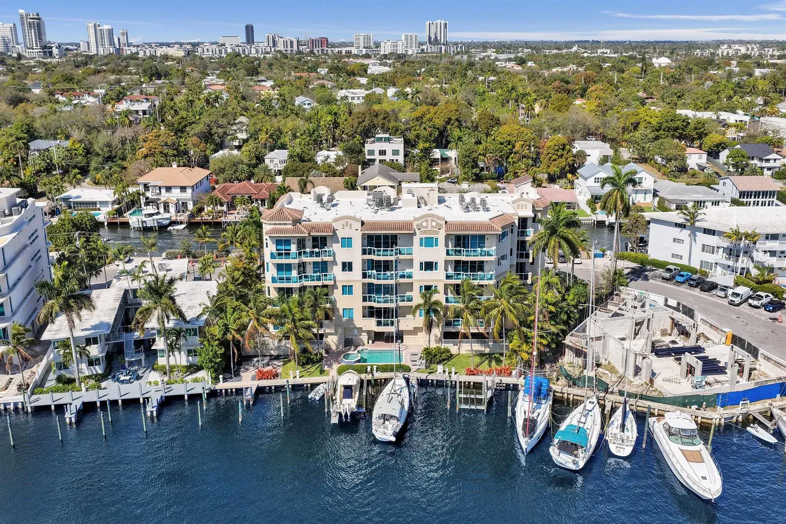 516 Hendricks Isle # 4a, Fort Lauderdale FL 33301