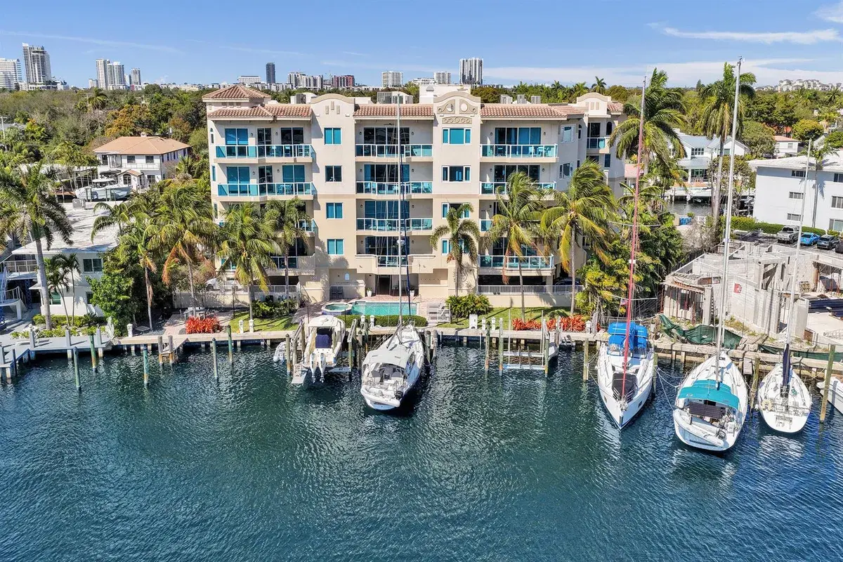 516 Hendricks Isle # 4a, Fort Lauderdale FL 33301