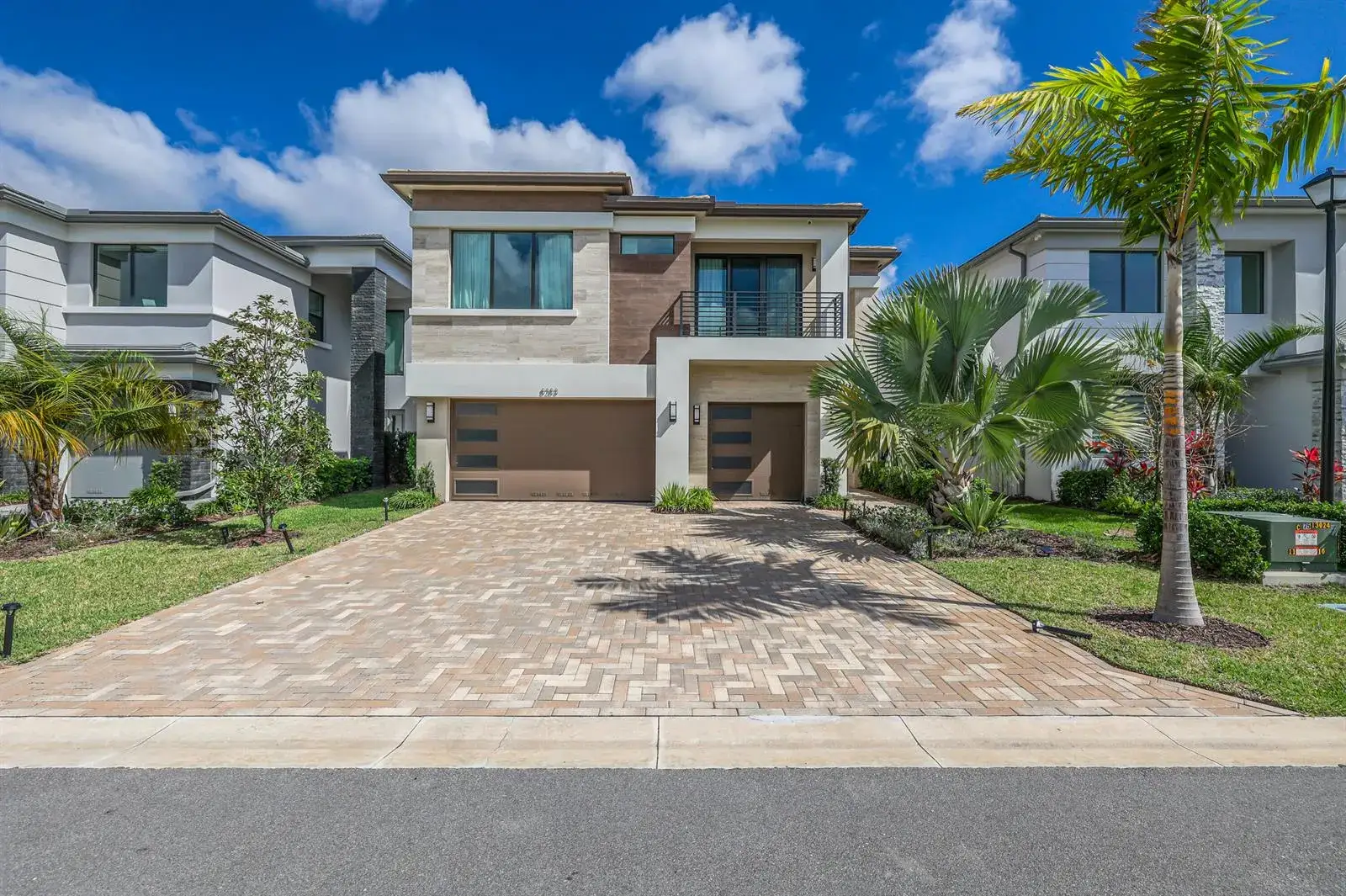 8283 Royal County Down Road, Boca Raton FL 33434