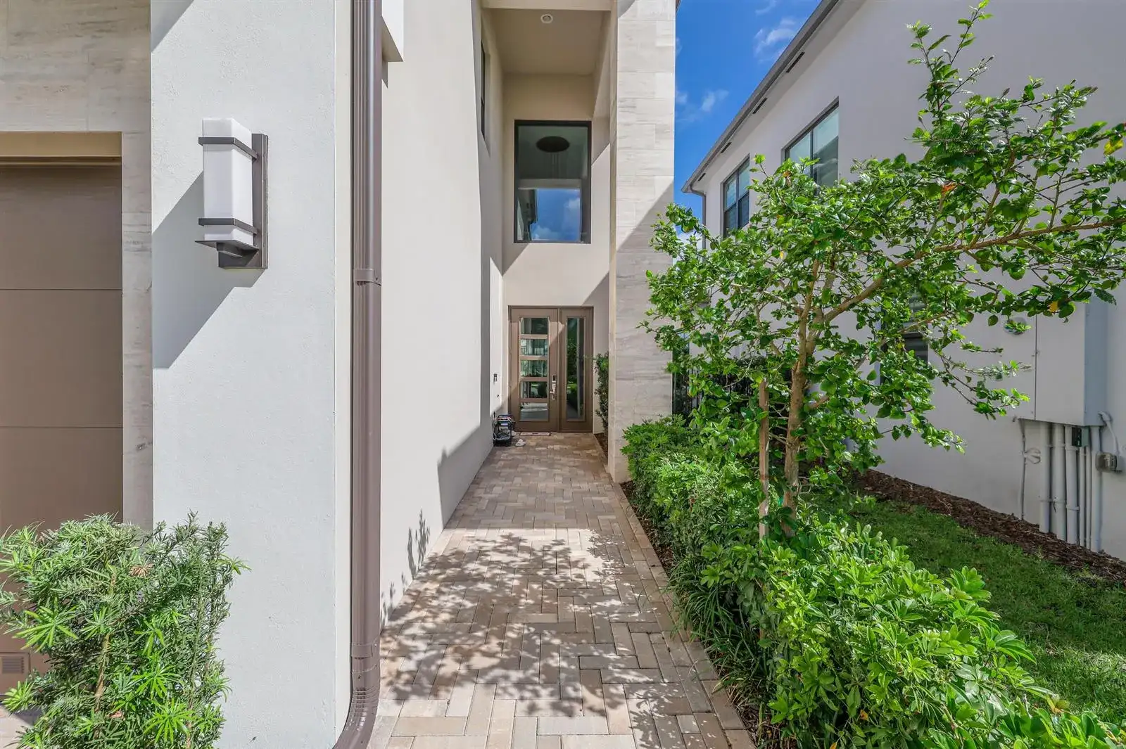 8283 Royal County Down Road, Boca Raton FL 33434 photo 4