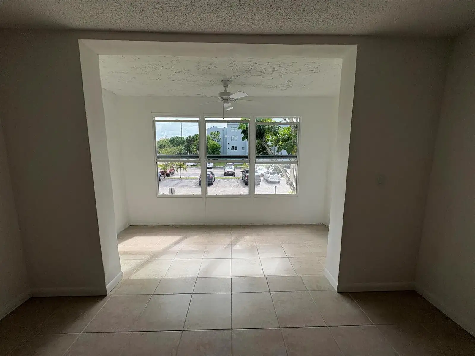 2850 Somerset Drive # 208l, Lauderdale Lakes FL 33311 photo 5