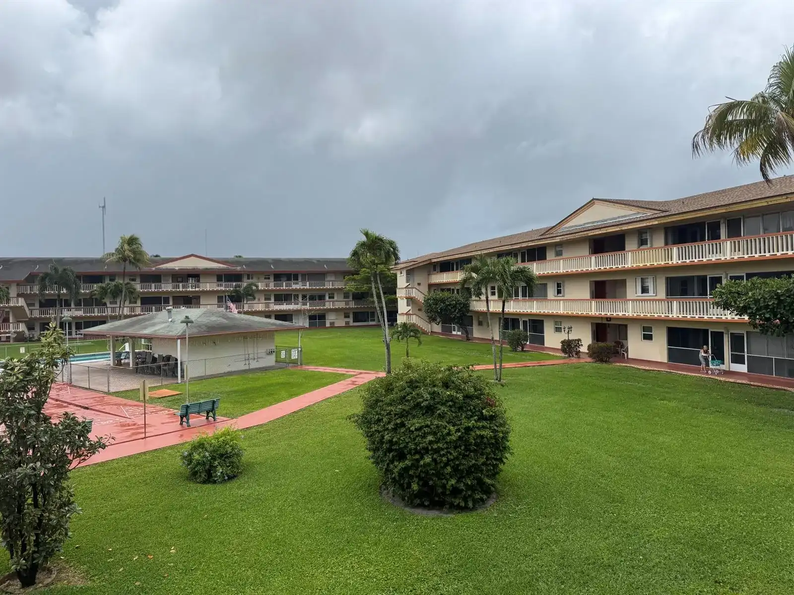 5300 Washington Street # 215c, Hollywood FL 33021
