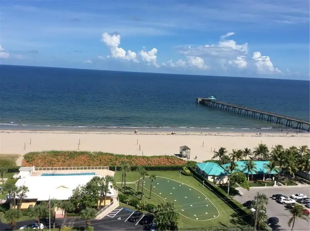 333 NE 21st Avenue # 604, Deerfield Beach FL 33441 photo 2