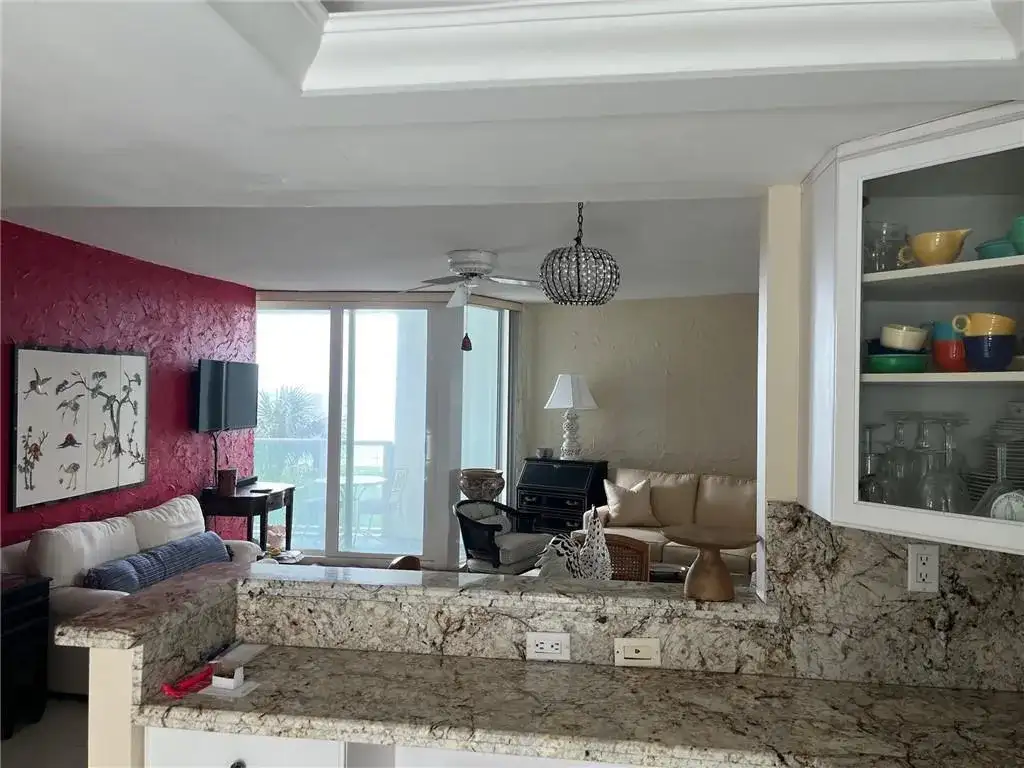 333 NE 21st Avenue # 604, Deerfield Beach FL 33441 photo 4