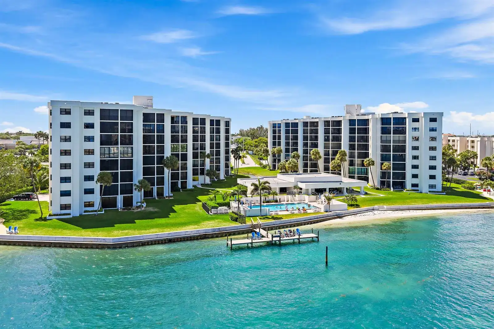 19800 Sandpointe Bay Drive N # 305, Tequesta FL 33469 photo 2
