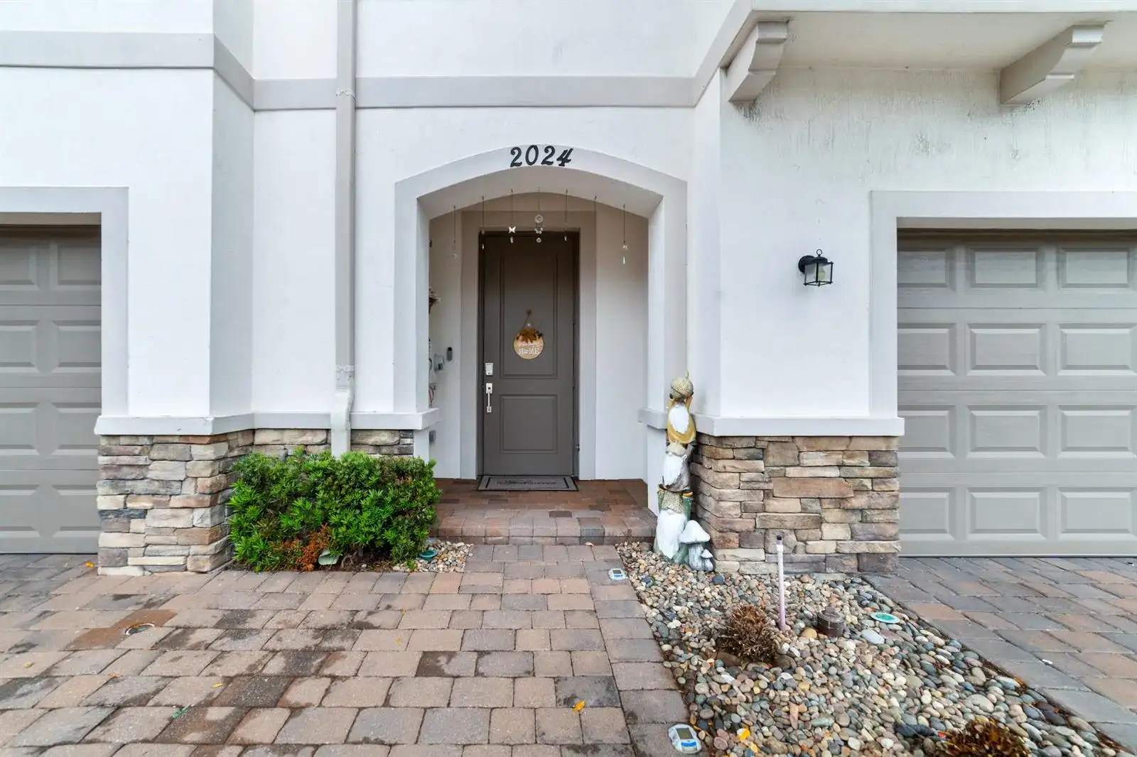 2024 Sugar Maple Drive, Riviera Beach FL 33410 photo 4
