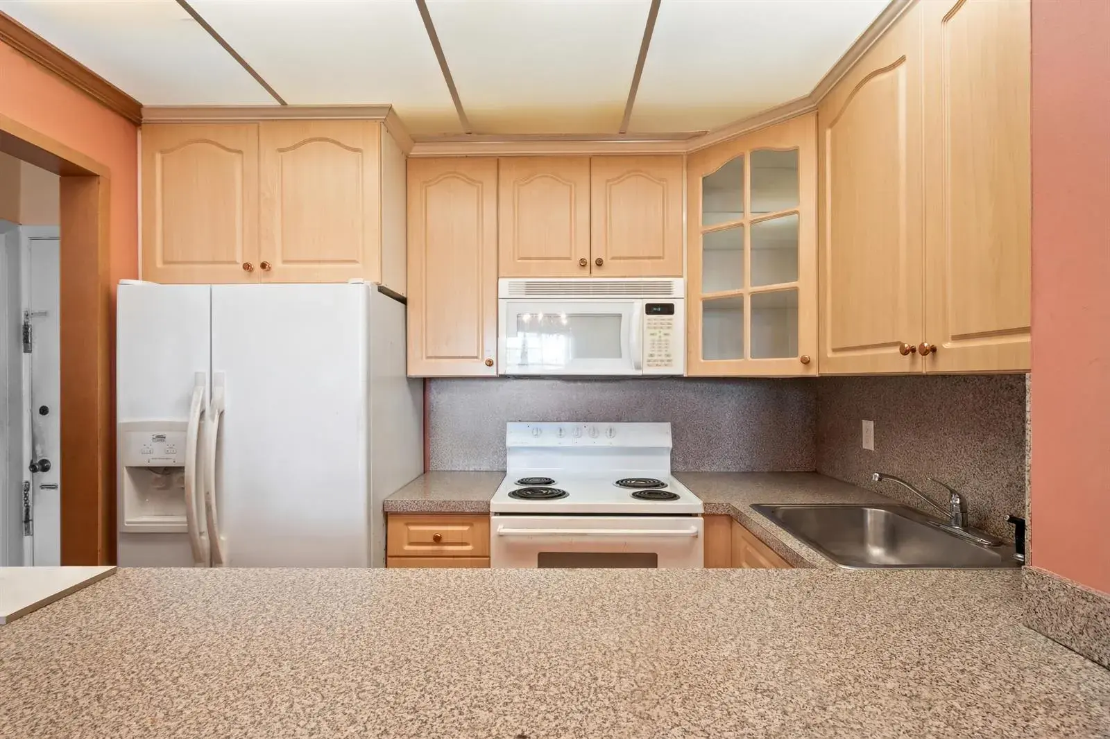 1520 Mckinley Street # 215e, Hollywood FL 33020