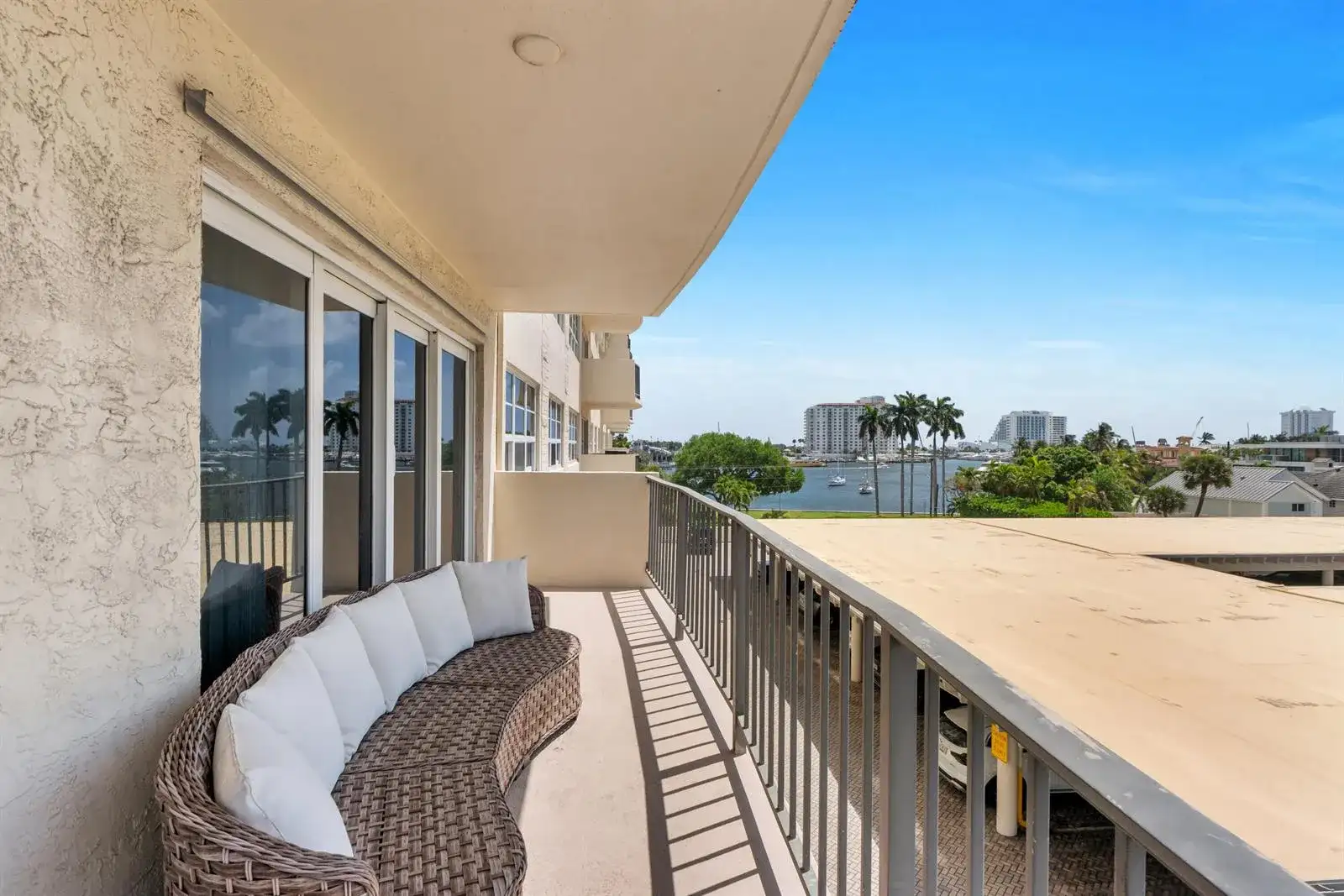 2500 E Las Olas Boulevard # 409, Fort Lauderdale FL 33301 photo 2