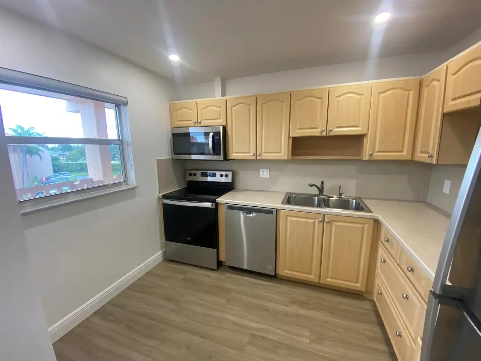 6850 Royal Palm Boulevard # 305g, Margate FL 33063 photo 2