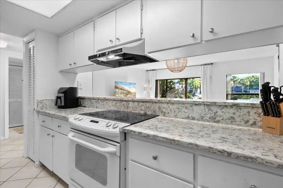 11863 Wimbledon Circle # 446, Wellington FL 33414 photo 5