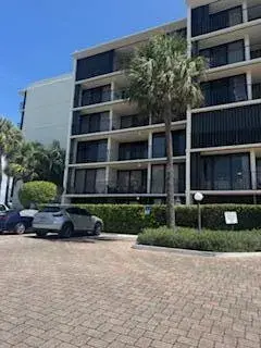 225 S Beach Road Unit 205, Jupiter FL 33469