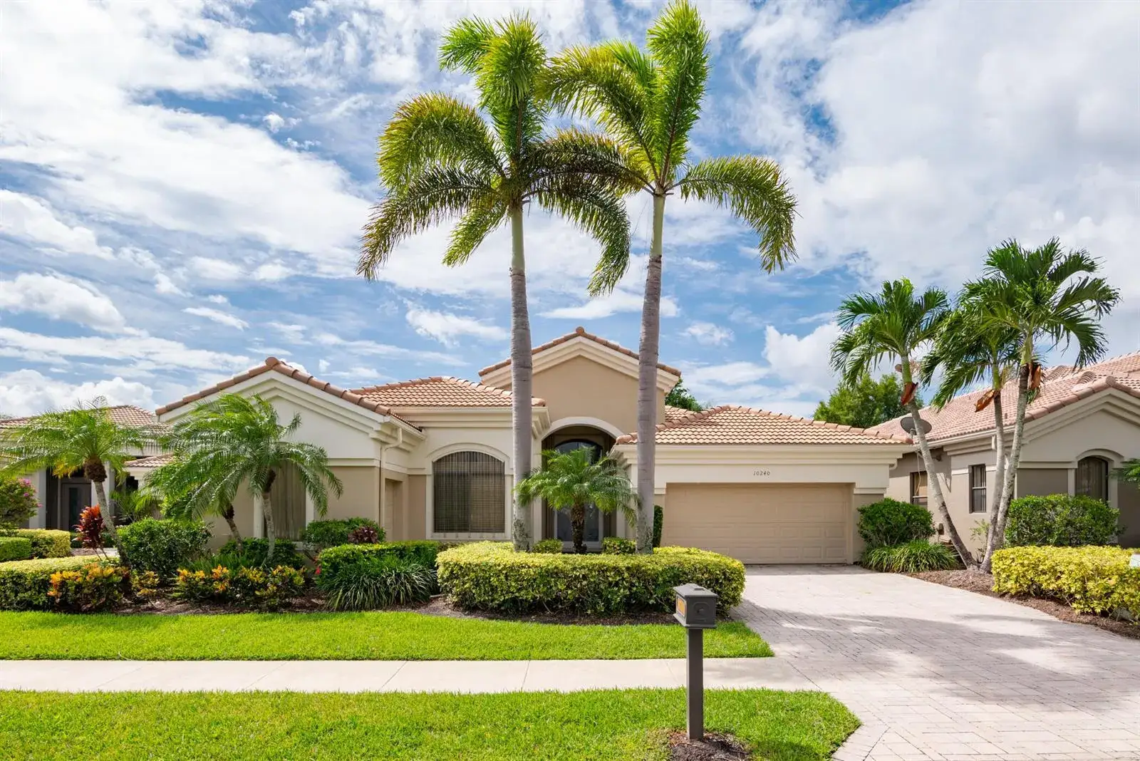10240 Blue Heron Cove, West Palm Beach FL 33412