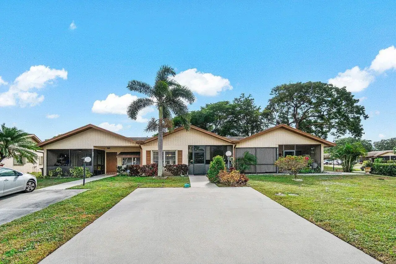 5814 Doris Court, Delray Beach FL 33484 photo 2