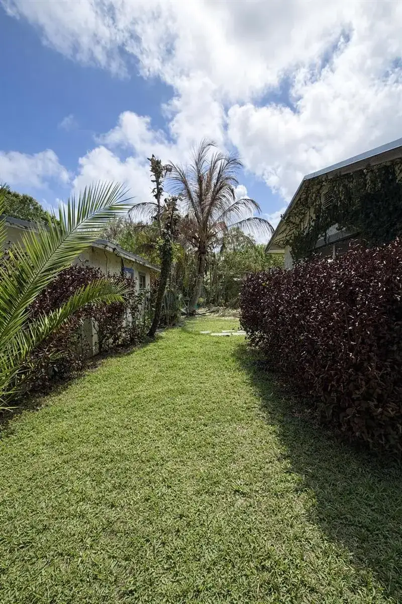 5512 Buchanan Drive, Fort Pierce FL 34982 photo 5