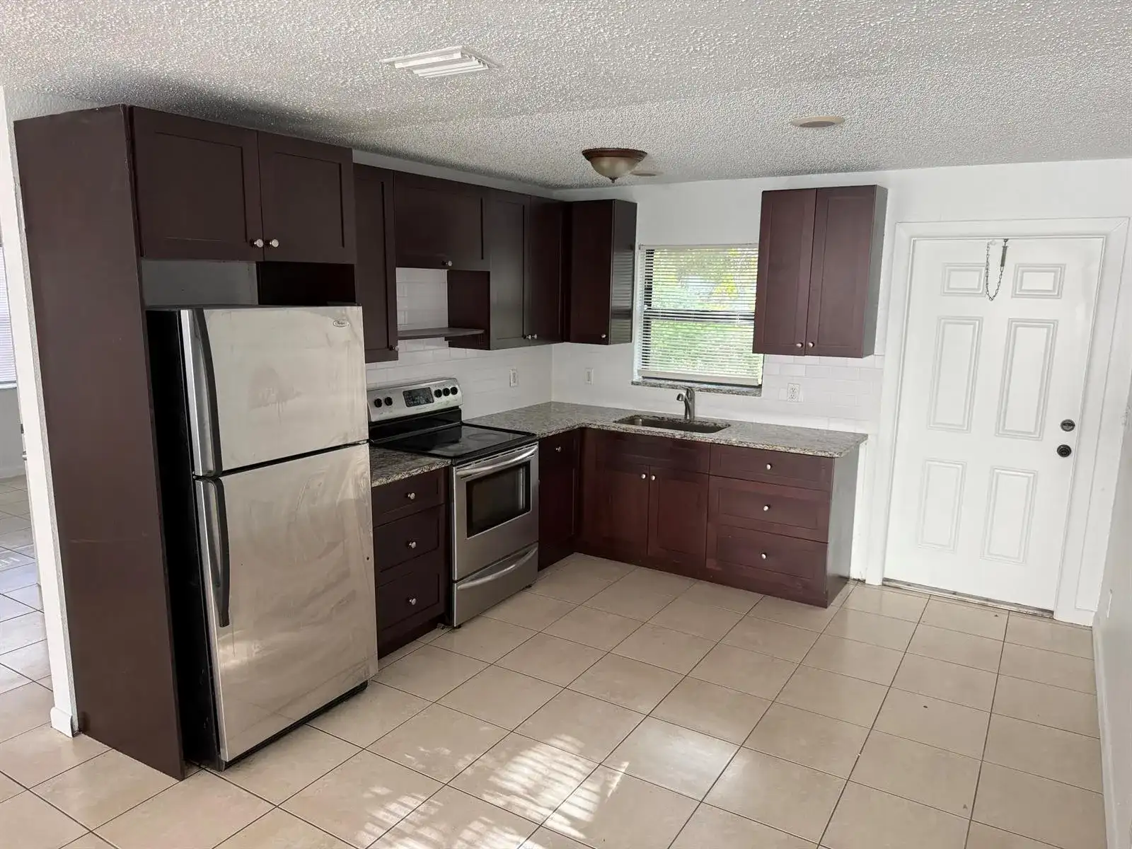 336 NE 12th Avenue, Boynton Beach FL 33435 photo 2