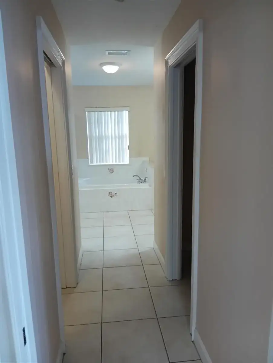 726 SW Byron Street, Port St. Lucie FL 34983 photo 4